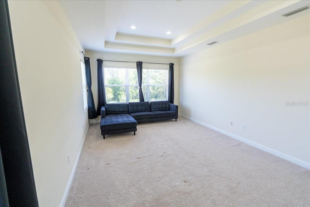 Image 33 of 61 For 16637 Ashton Green Dr