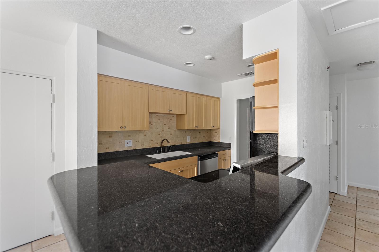 Image 12 of 19 For 3753 46th Avenue S 10