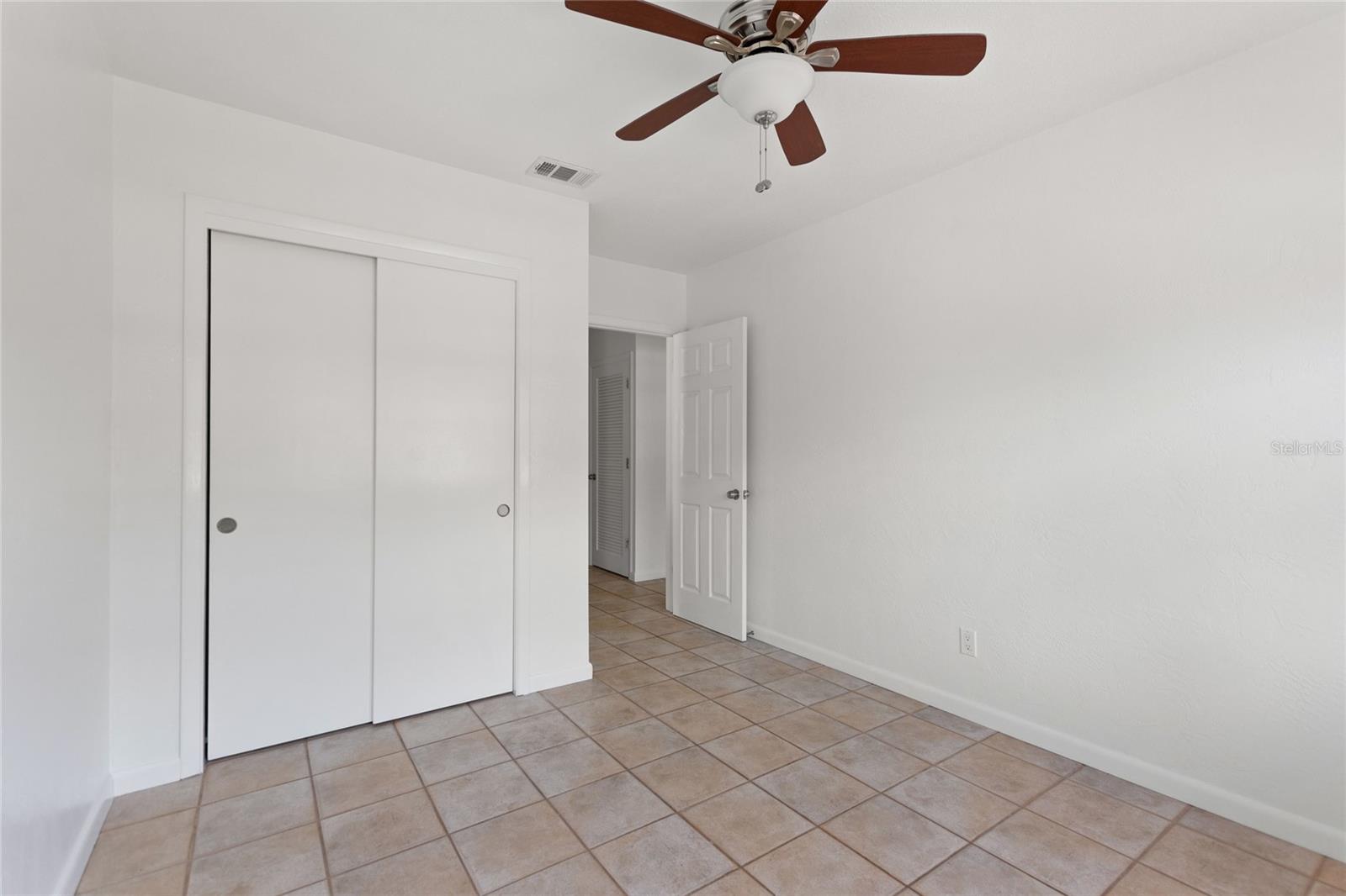 Image 16 of 19 For 3753 46th Avenue S 10
