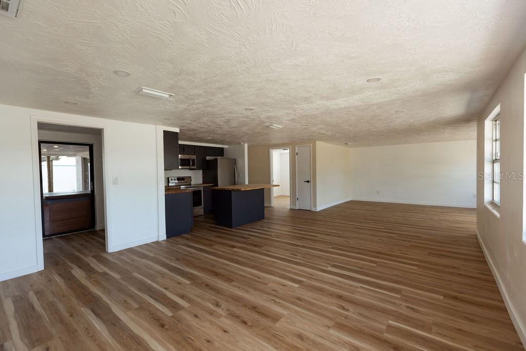Image 11 of 44 For 3530 Umber Road