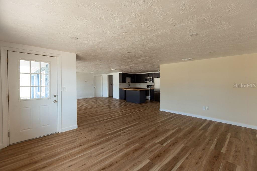 Image 9 of 44 For 3530 Umber Road