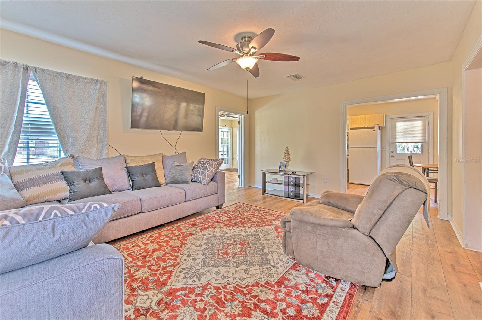 Image 4 of 28 For 5939 14th Street