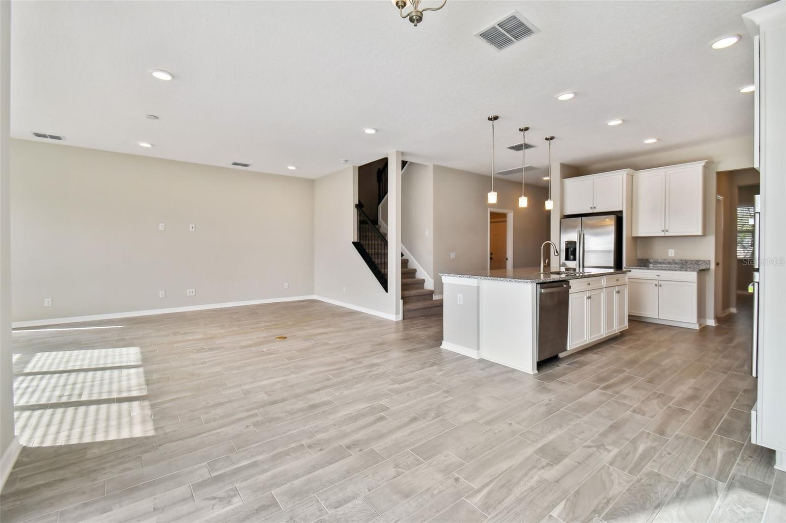 Image 17 of 74 For 38190 Shale Stone Court