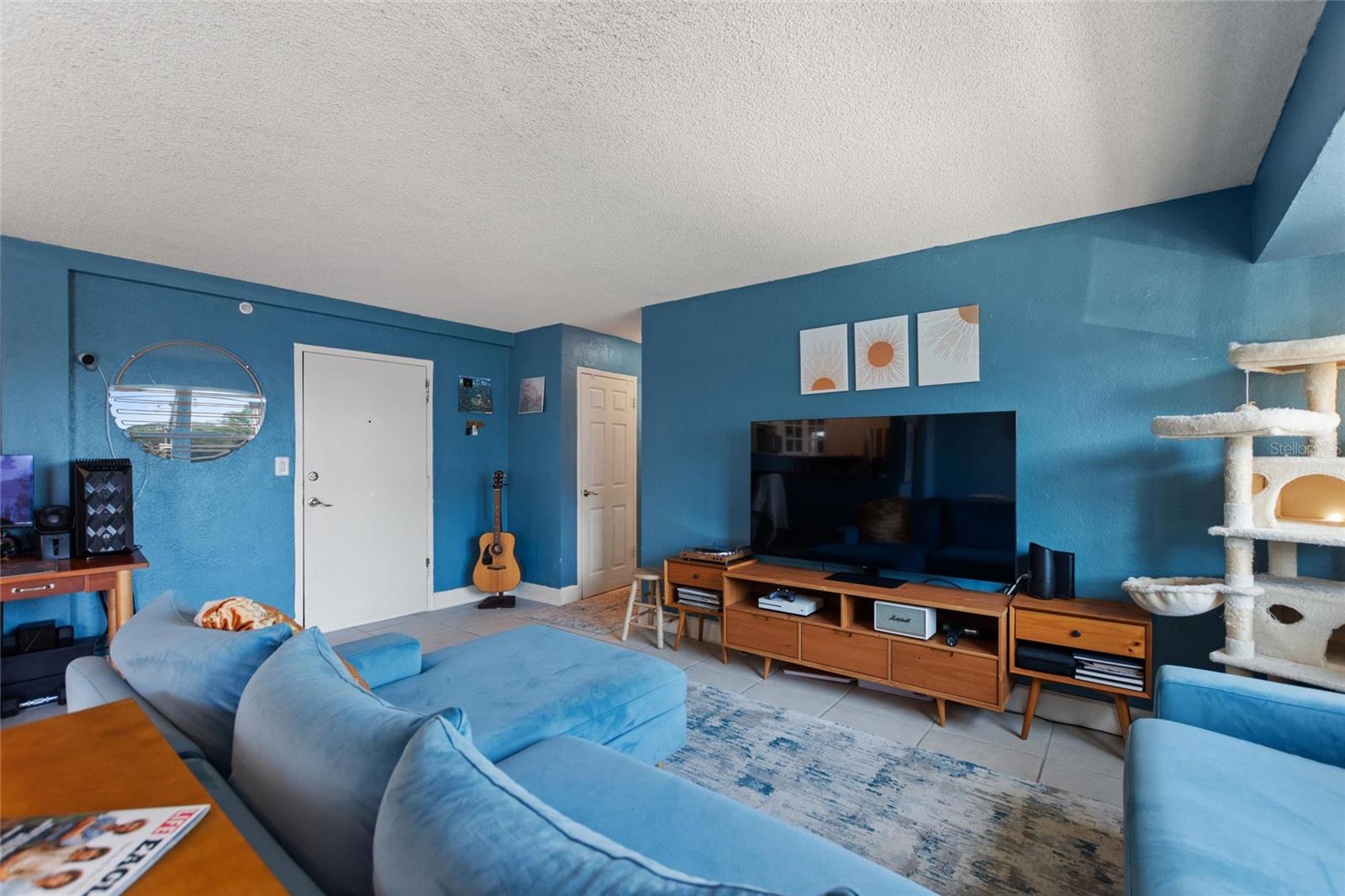 Image 11 of 33 For 3315 58th Avenue S 314