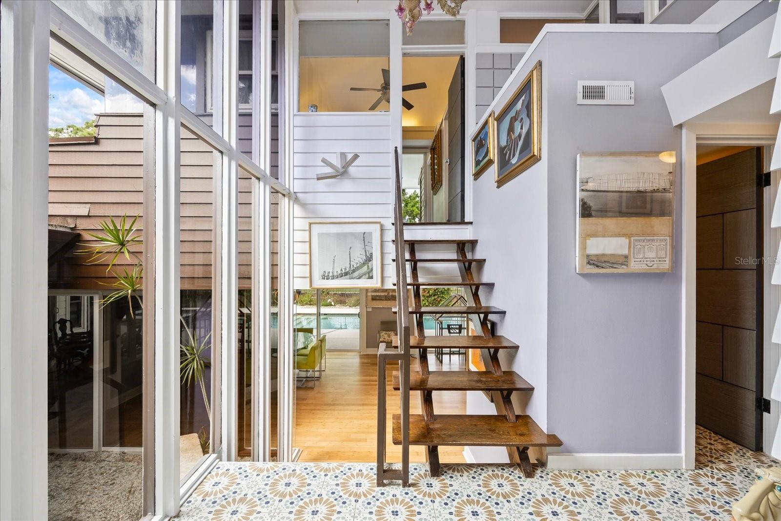Listing photo id 9 for 3130 Walnut Street Ne