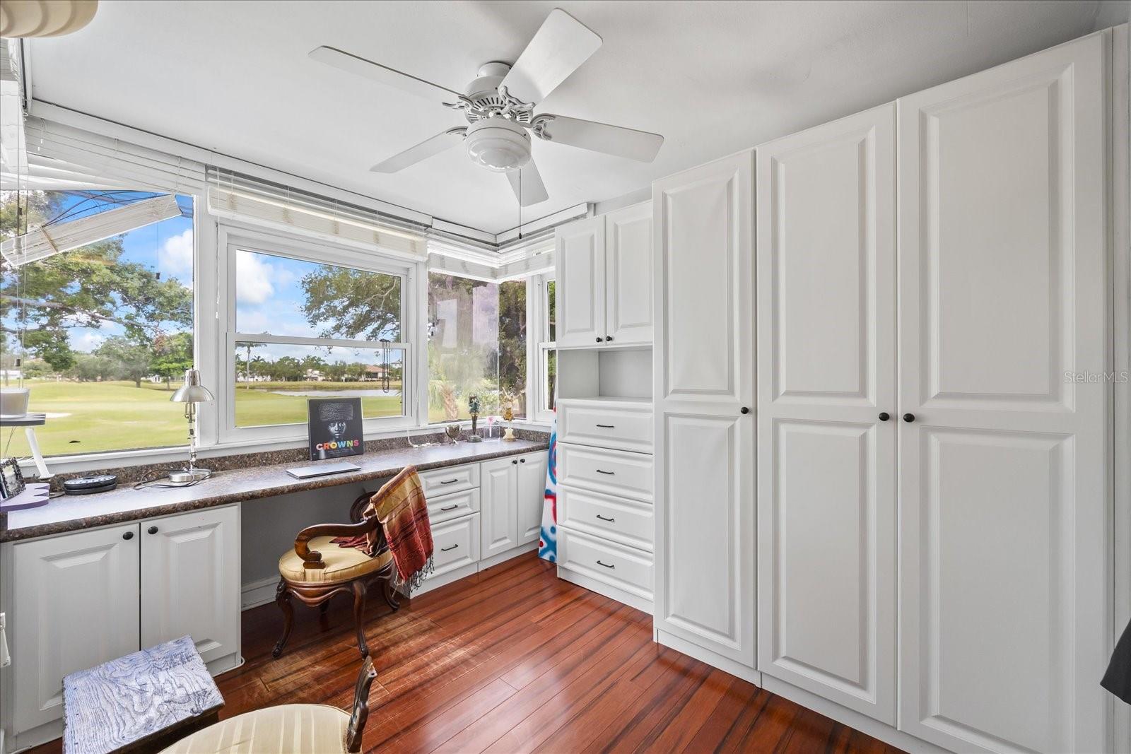 Listing photo id 45 for 3130 Walnut Street Ne