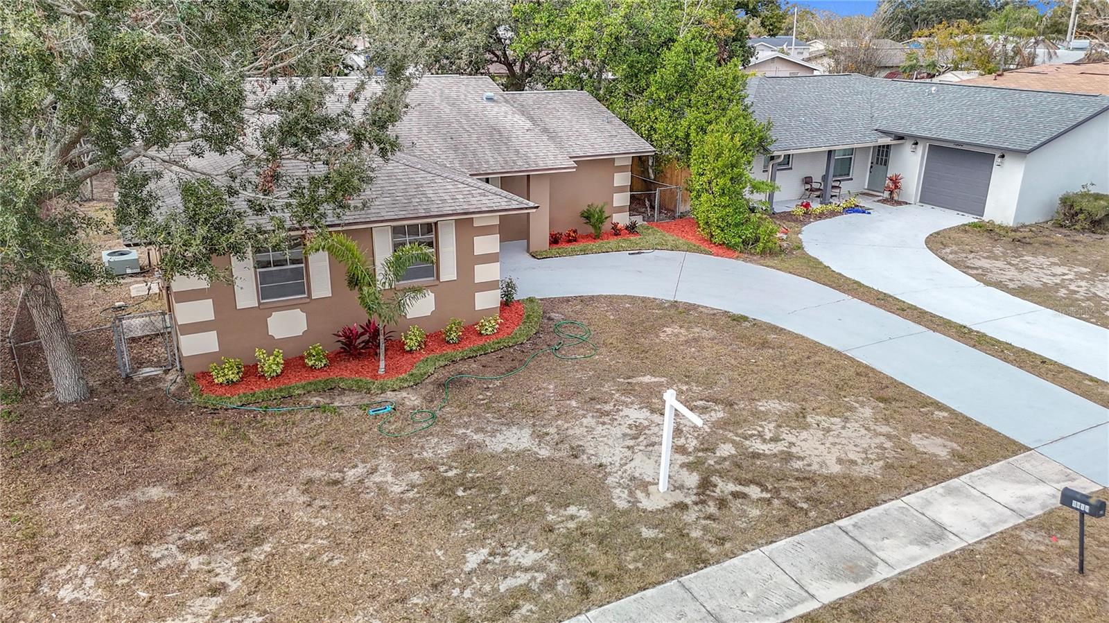 Details for 1612 Fox Run Drive, TARPON SPRINGS, FL 34689