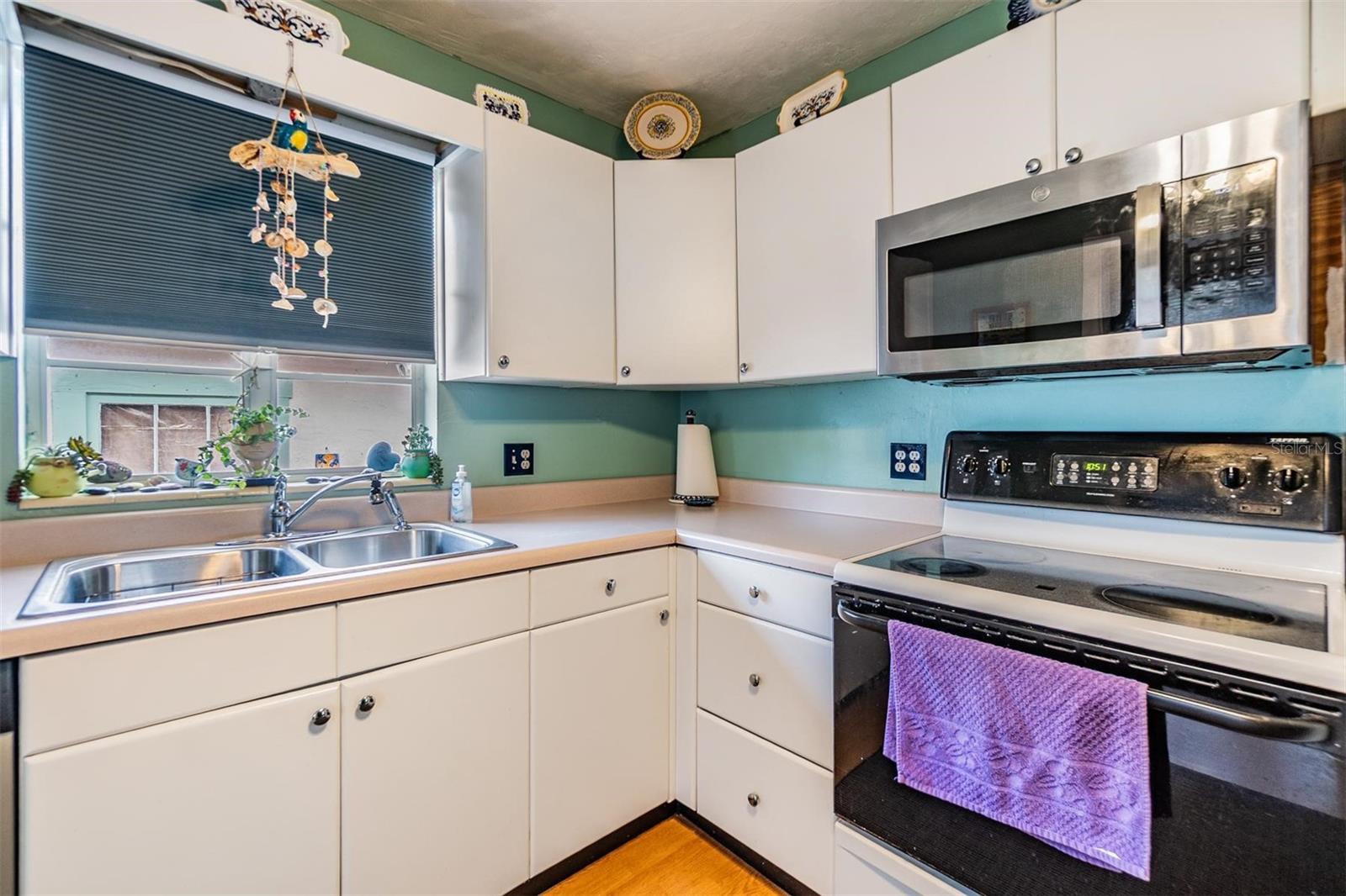 Image 9 of 60 For 5101 13th Avenue S