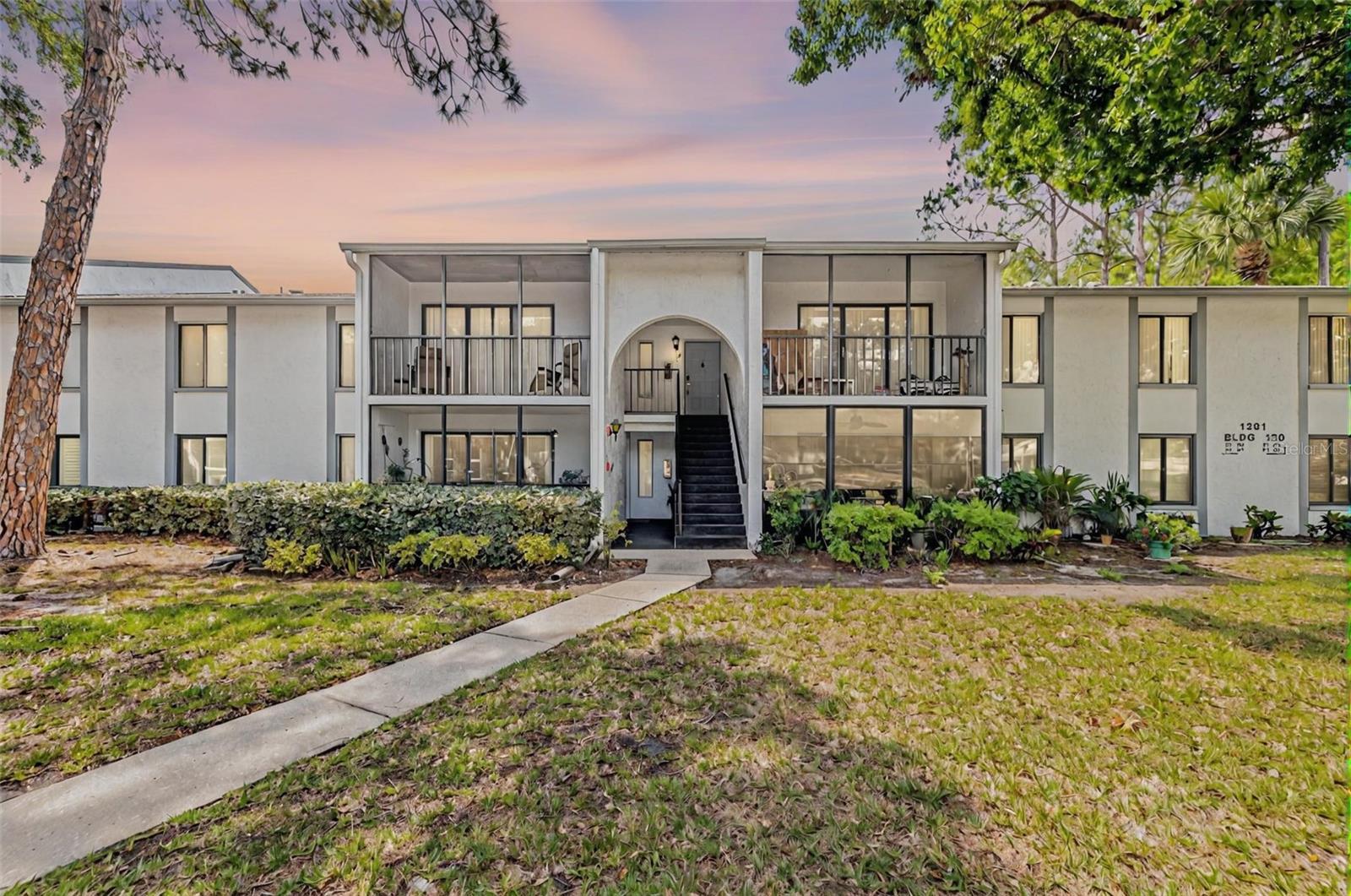 Image 2 of 33 For 1281 Pine Ridge Circle E H1