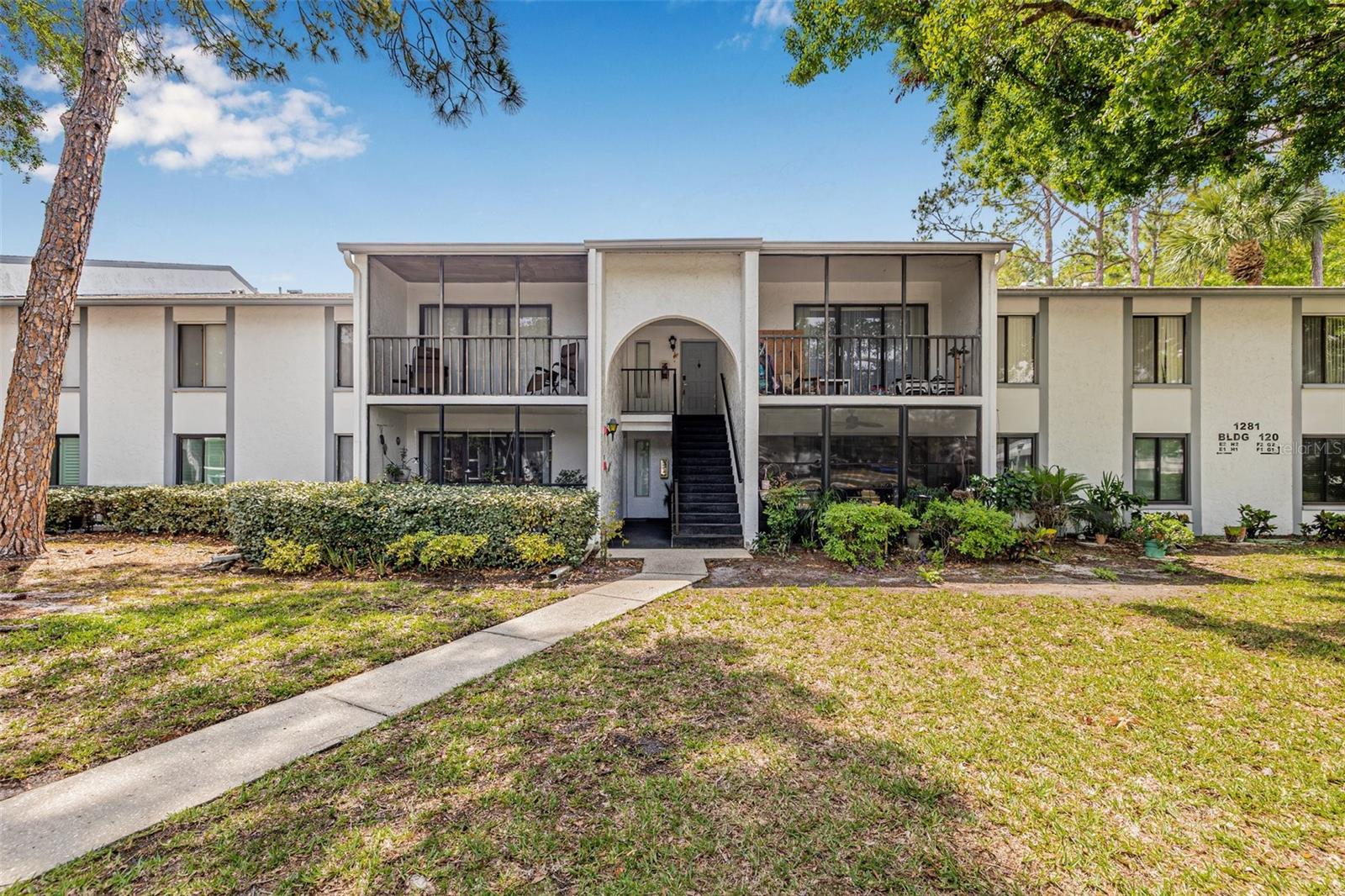 Image 33 of 33 For 1281 Pine Ridge Circle E H1
