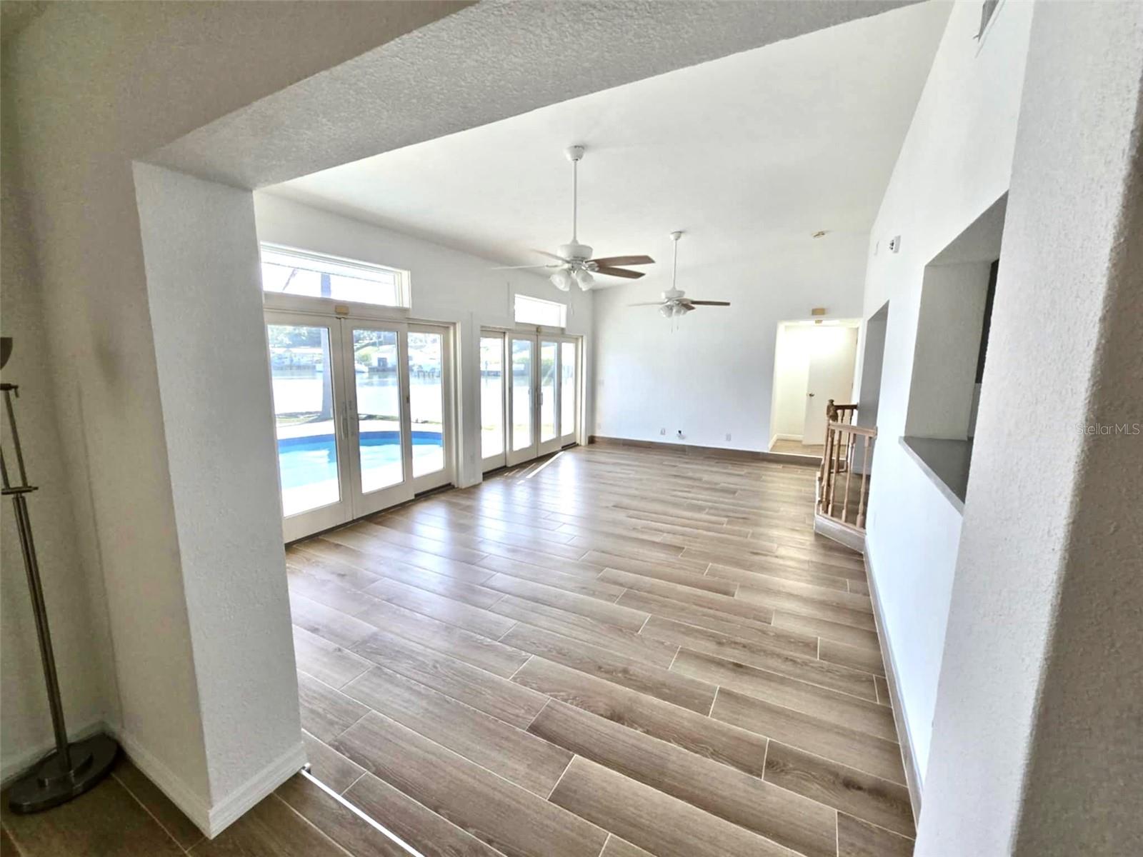 Image 21 of 24 For 502 Palm Drive