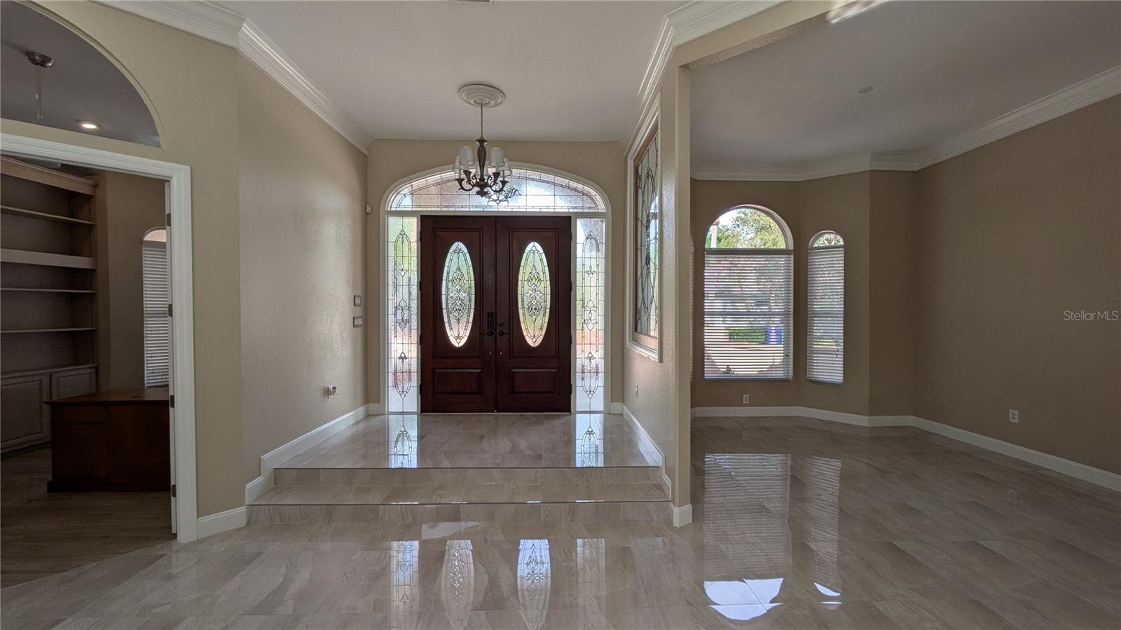 Image 19 of 79 For 4872 Silverthorne Court