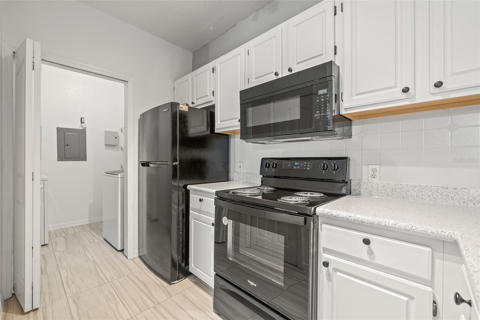 Image 11 of 45 For 5513 Legacy Crescent Place 303