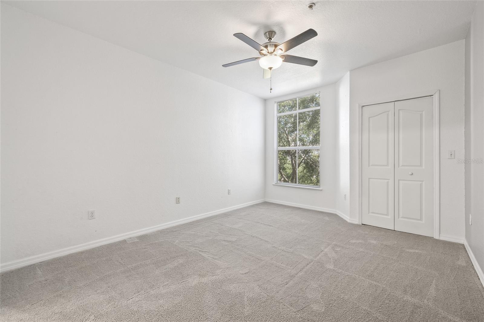 Image 18 of 45 For 5513 Legacy Crescent Place 303