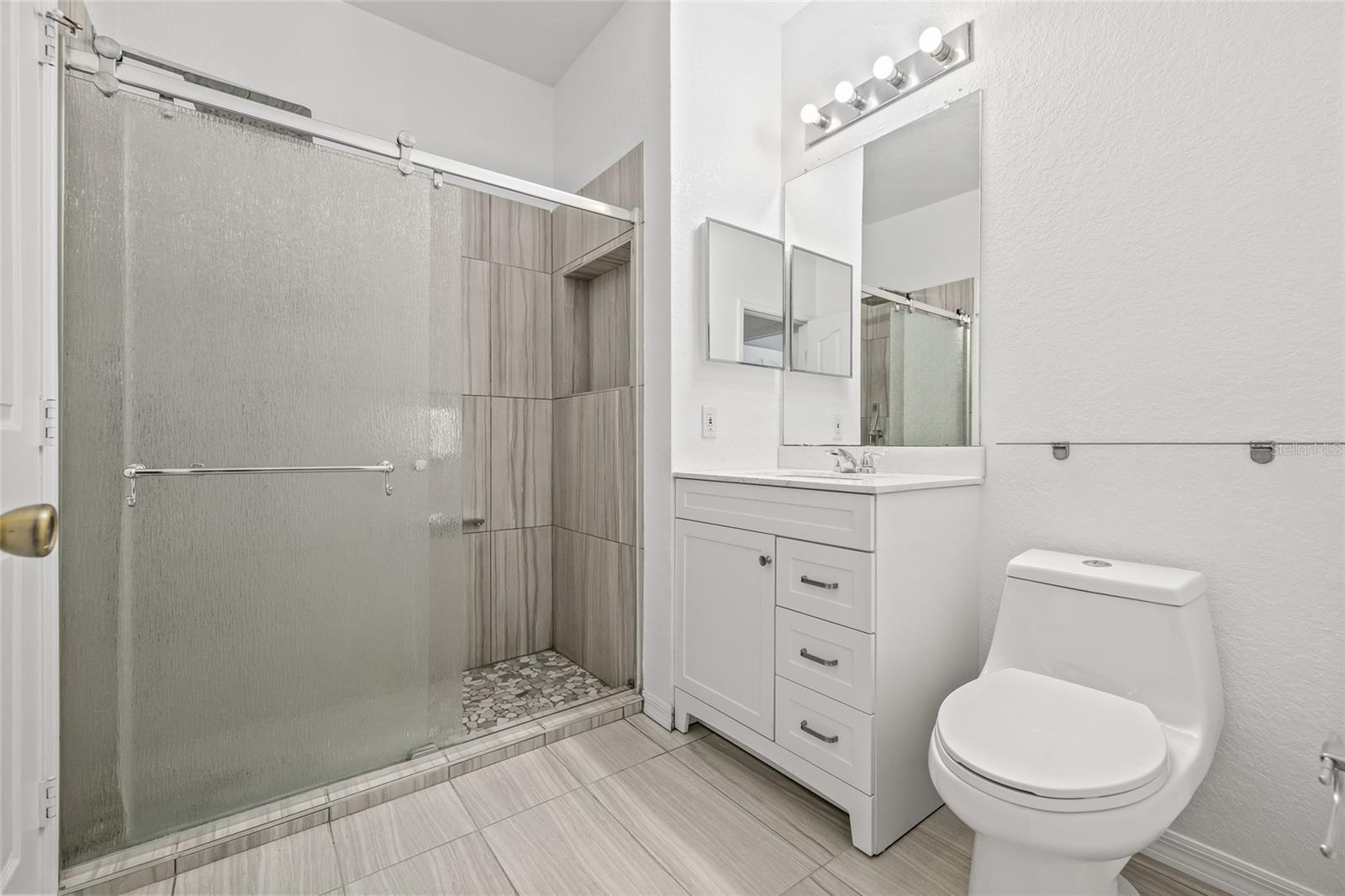 Image 25 of 45 For 5513 Legacy Crescent Place 303