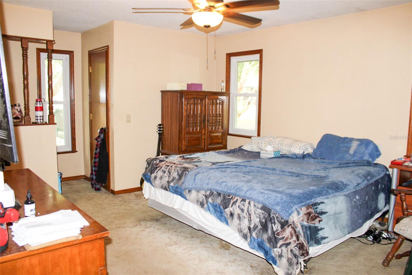 Listing photo id 12 for 16536 Caldwell Lane