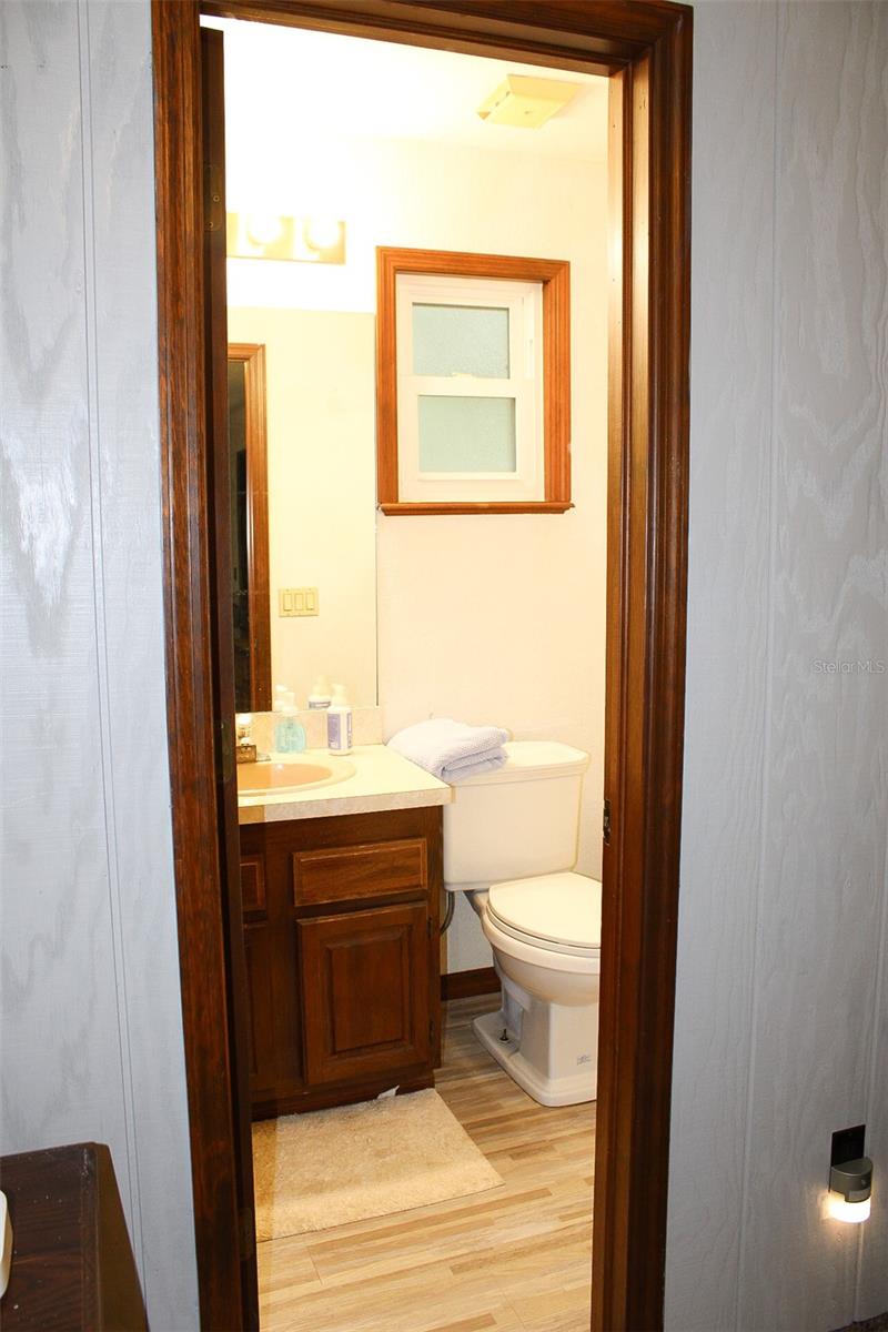 Listing photo id 21 for 16536 Caldwell Lane
