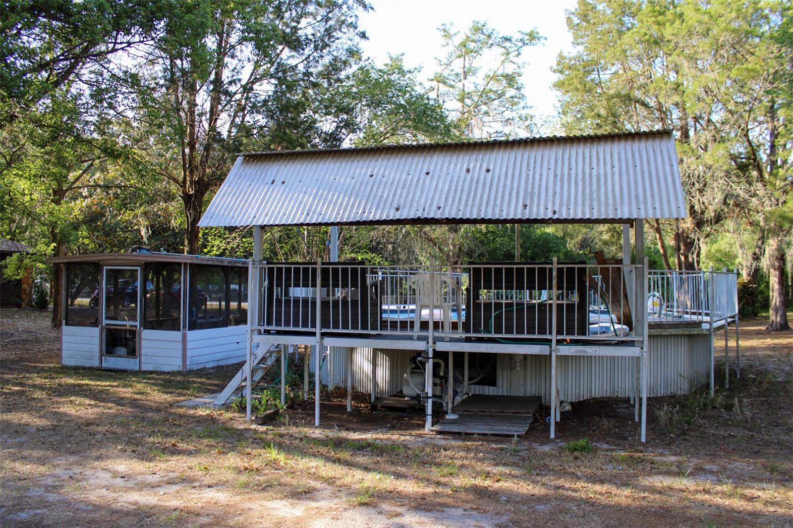 Listing photo id 48 for 16536 Caldwell Lane