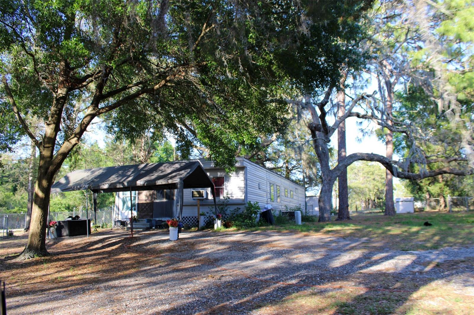 Listing photo id 59 for 16536 Caldwell Lane