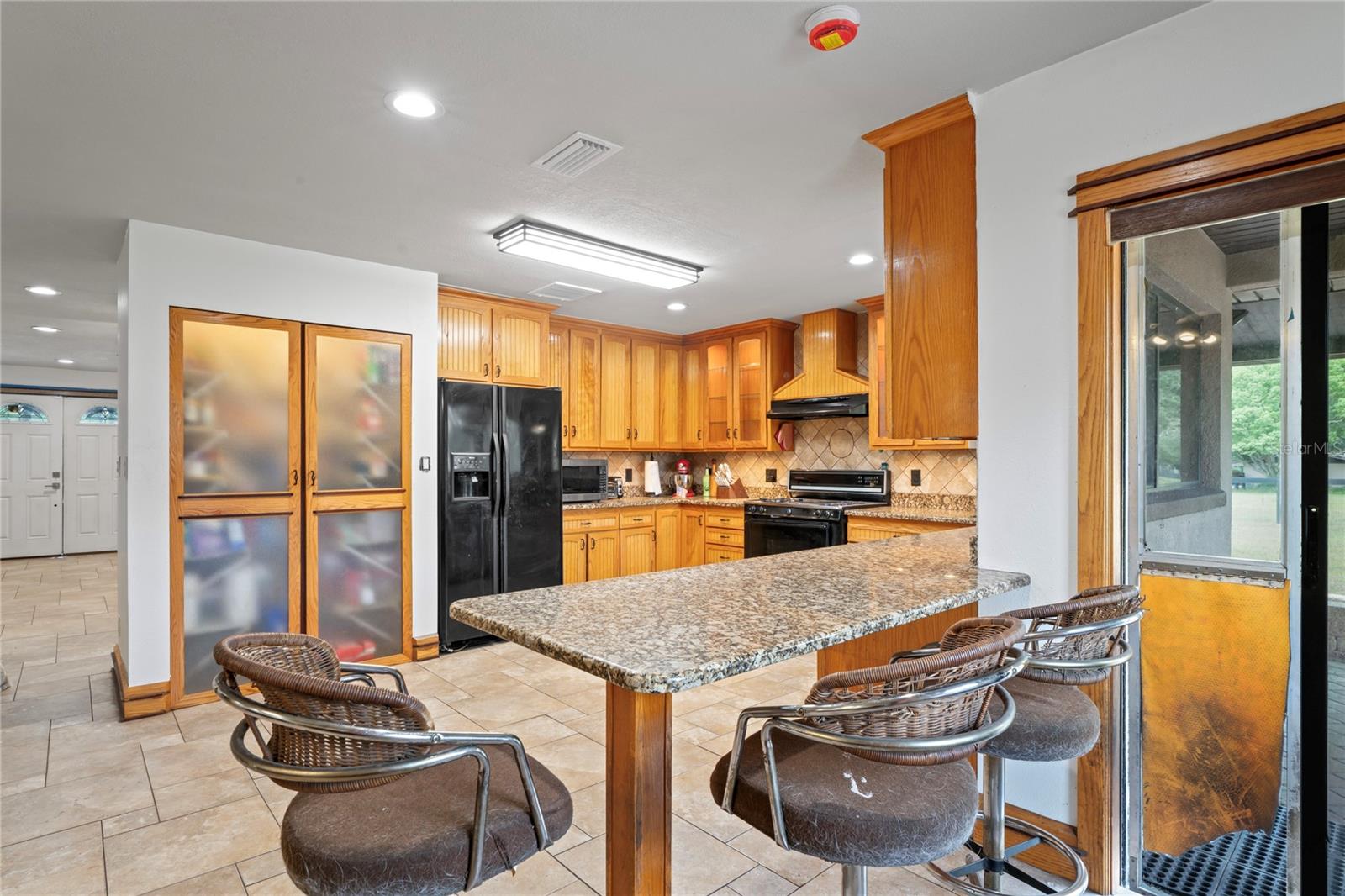 Image 11 of 62 For 39427 Comstock Lane