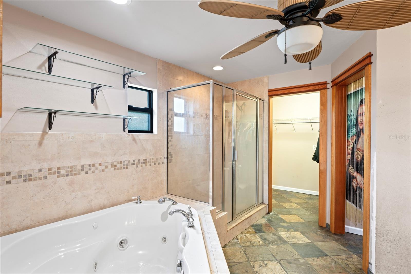 Image 20 of 62 For 39427 Comstock Lane