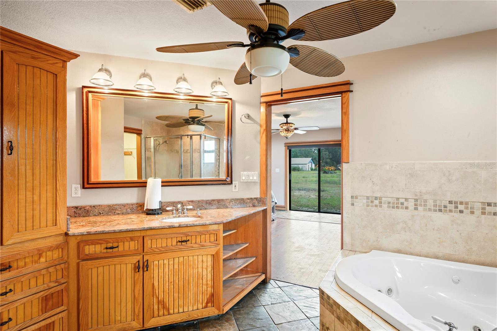 Image 21 of 62 For 39427 Comstock Lane