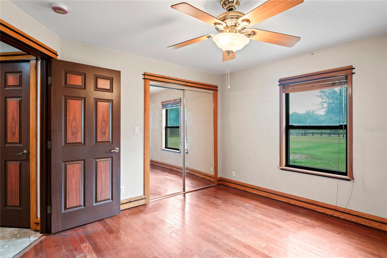 Image 25 of 62 For 39427 Comstock Lane