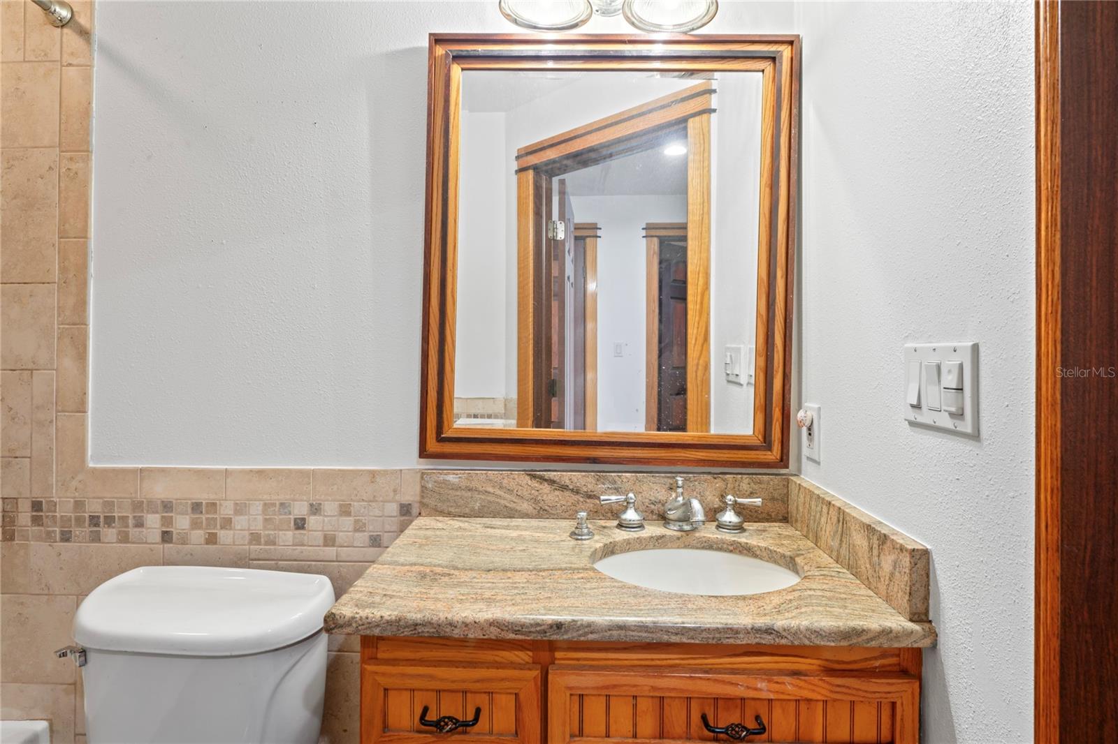 Image 28 of 62 For 39427 Comstock Lane