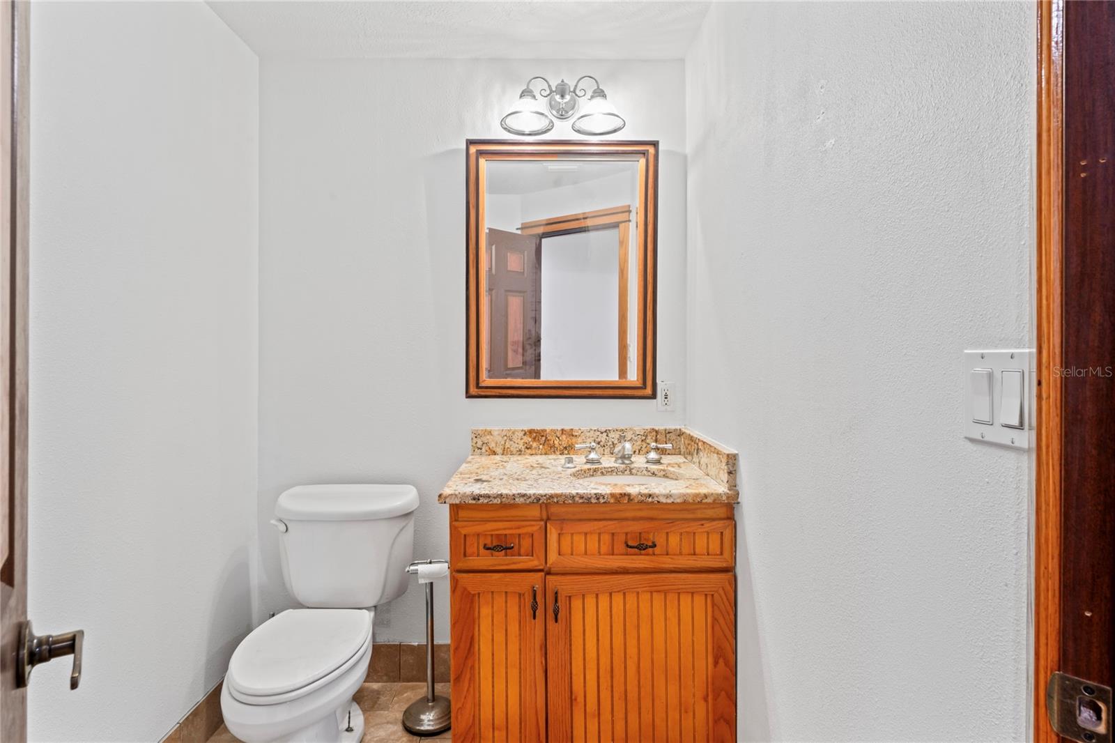 Image 30 of 62 For 39427 Comstock Lane