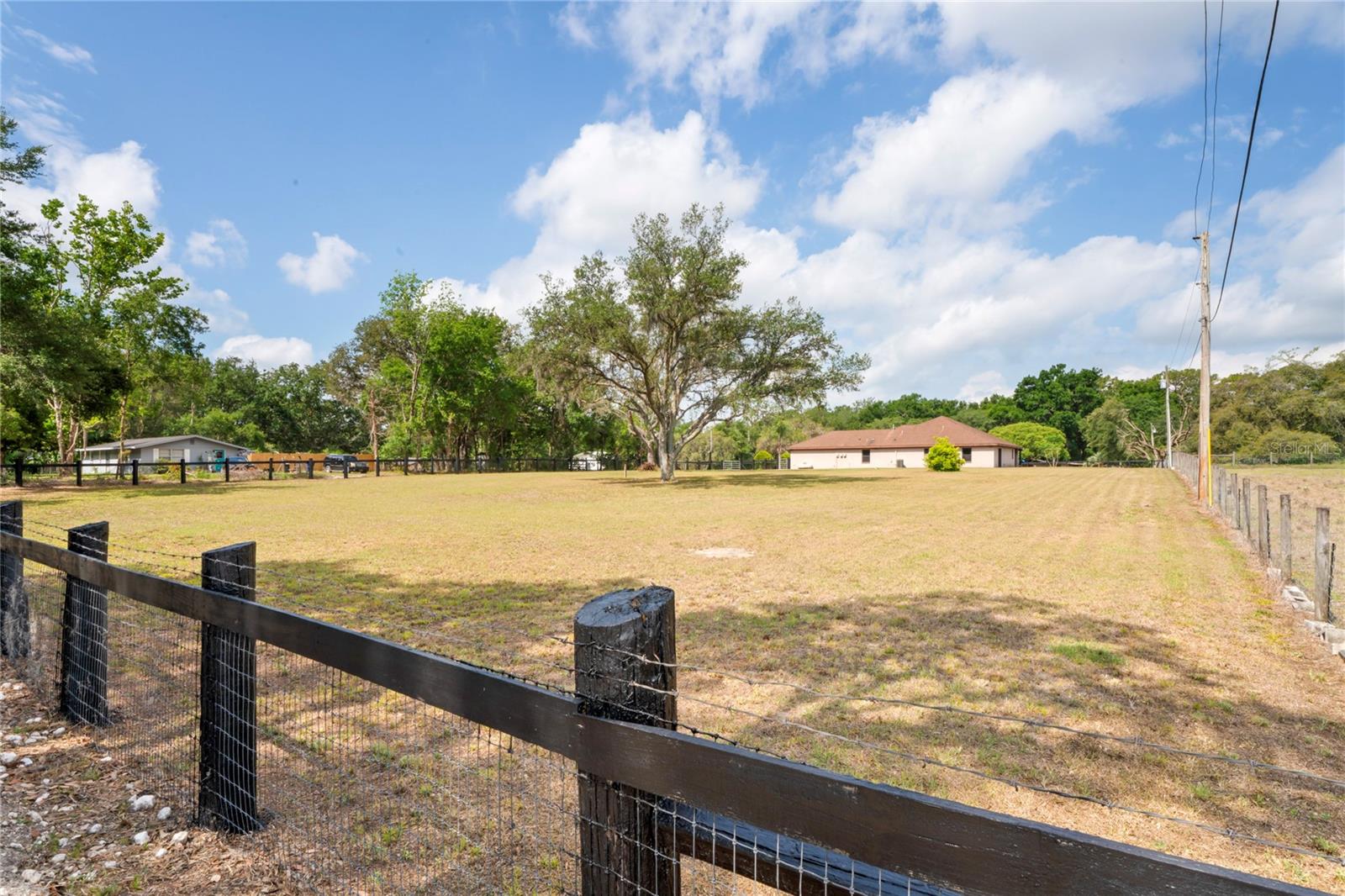 Image 47 of 62 For 39427 Comstock Lane