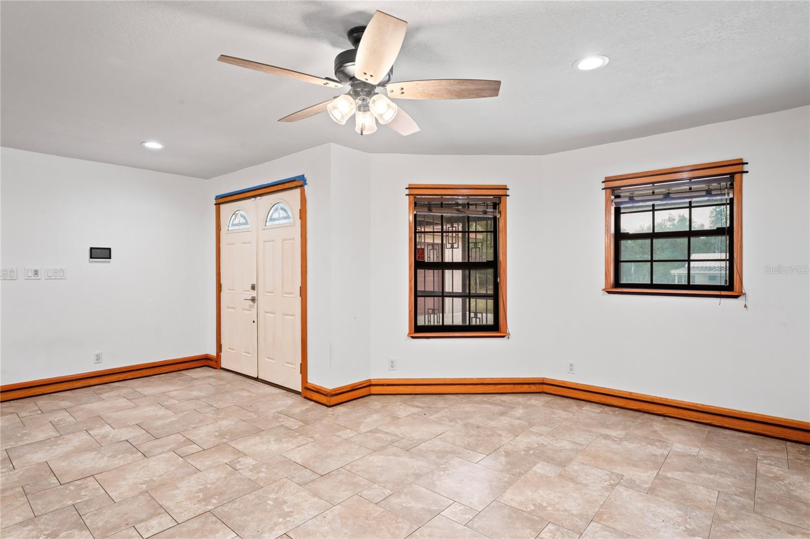Image 6 of 62 For 39427 Comstock Lane