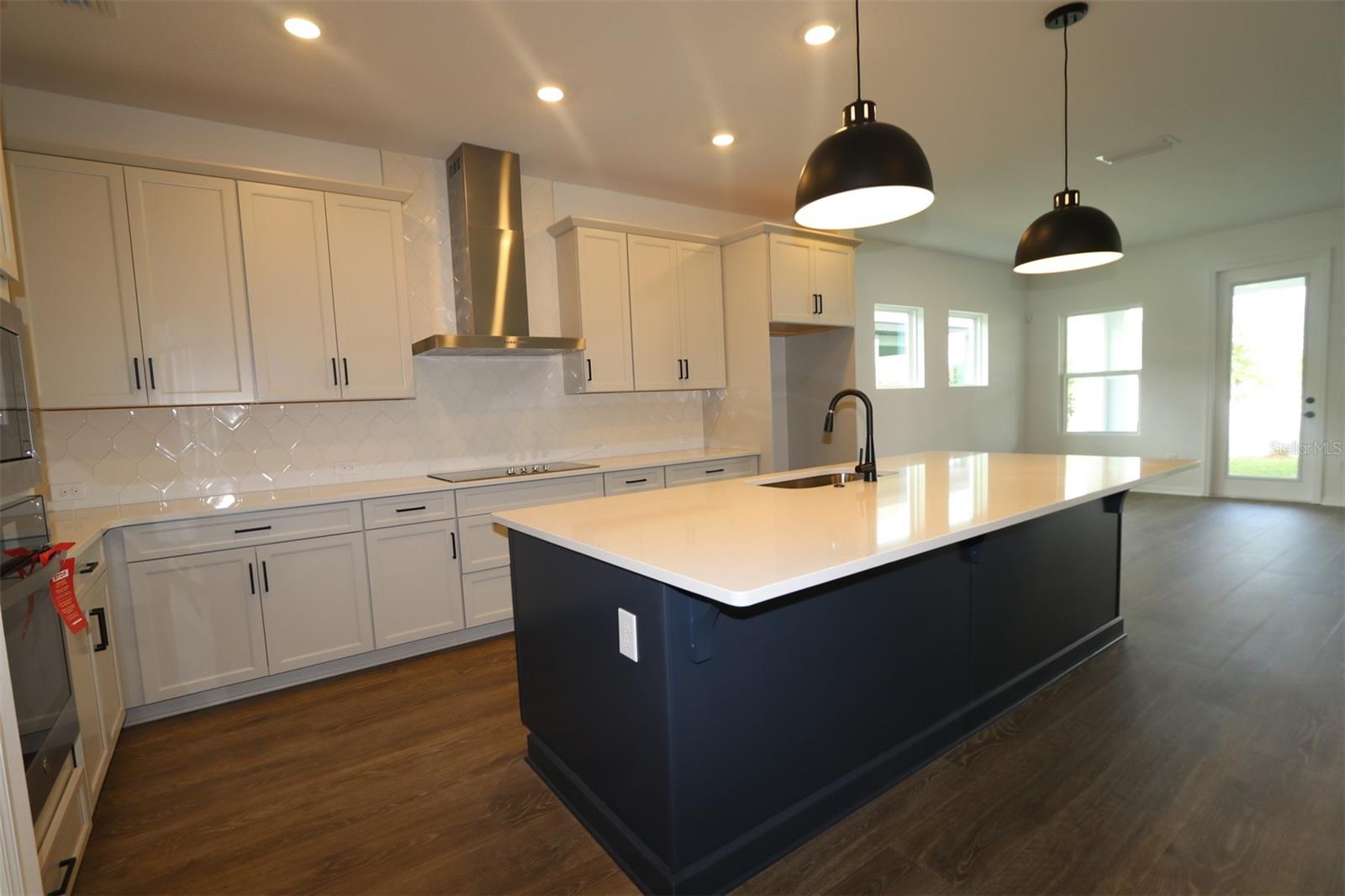 Image 6 of 17 For 6069 Sacred Oak Avenue