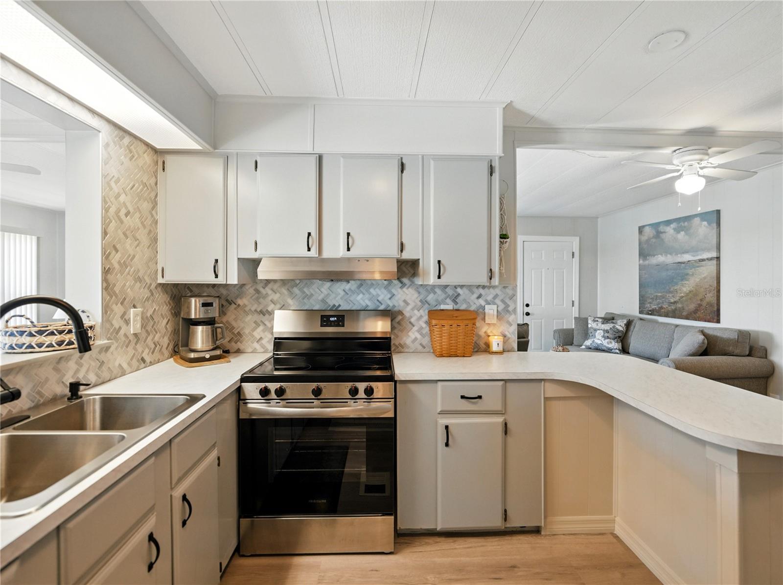 Image 24 of 51 For 35149 Wagner Way