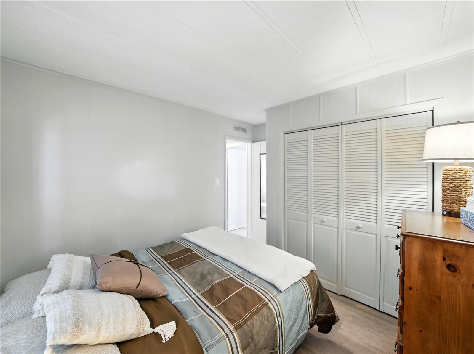 Image 34 of 51 For 35149 Wagner Way