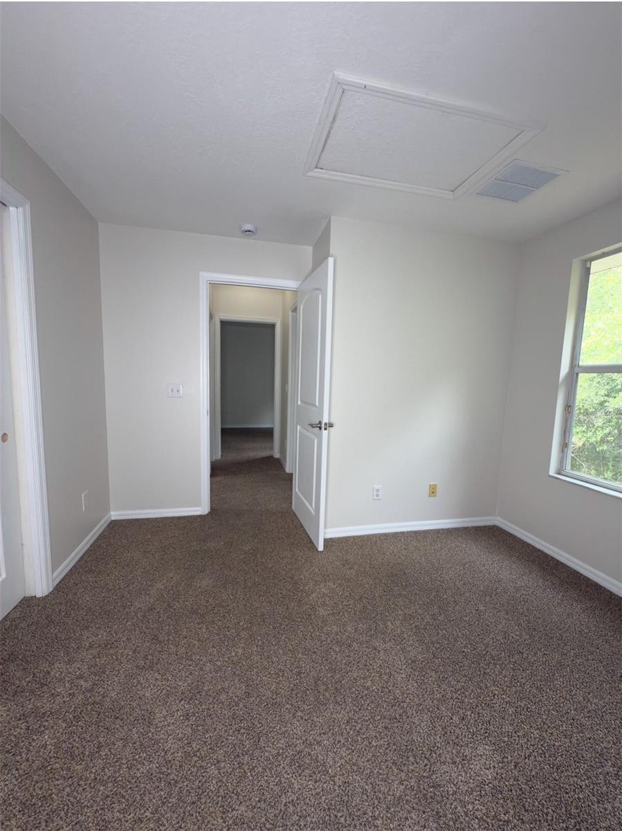 Image 31 of 35 For 20221 Vintage Oaks Place