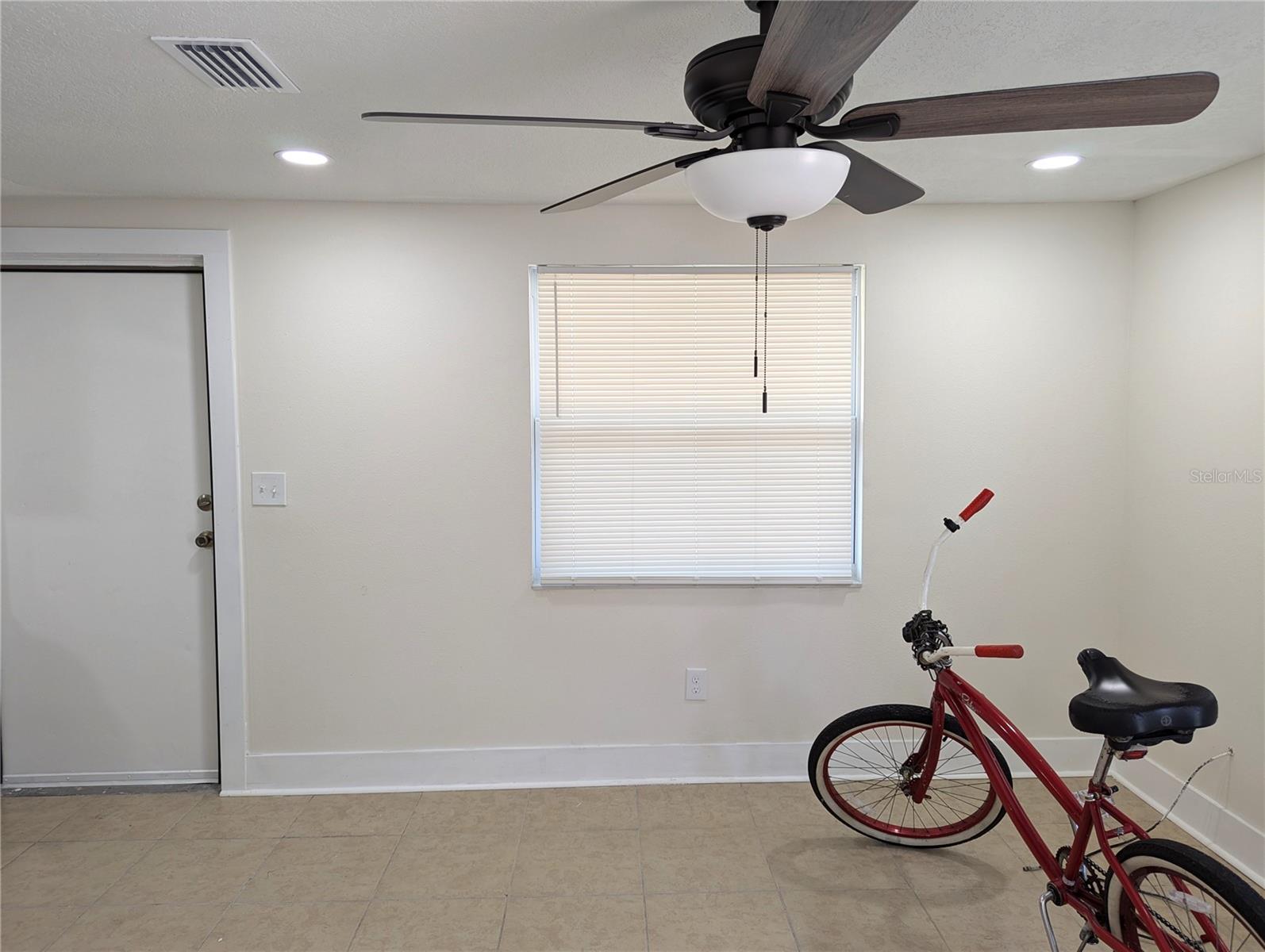 Image 4 of 18 For 8104 18th Street