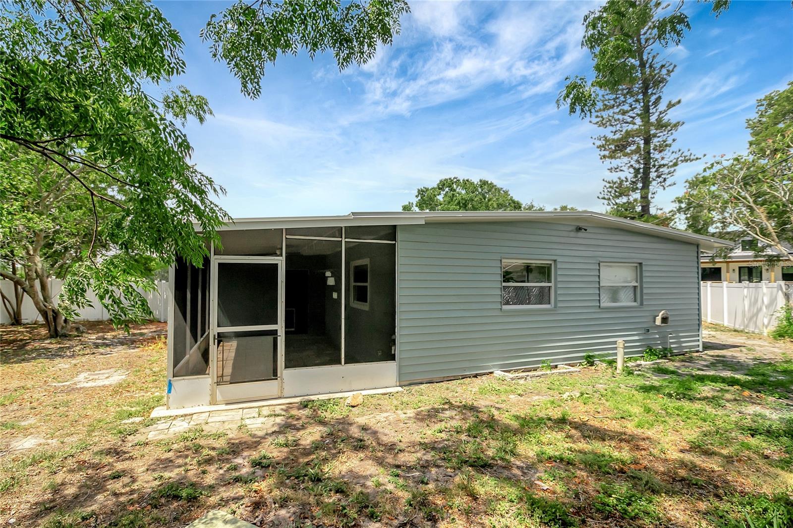Image 36 of 38 For 6601 13th Street N