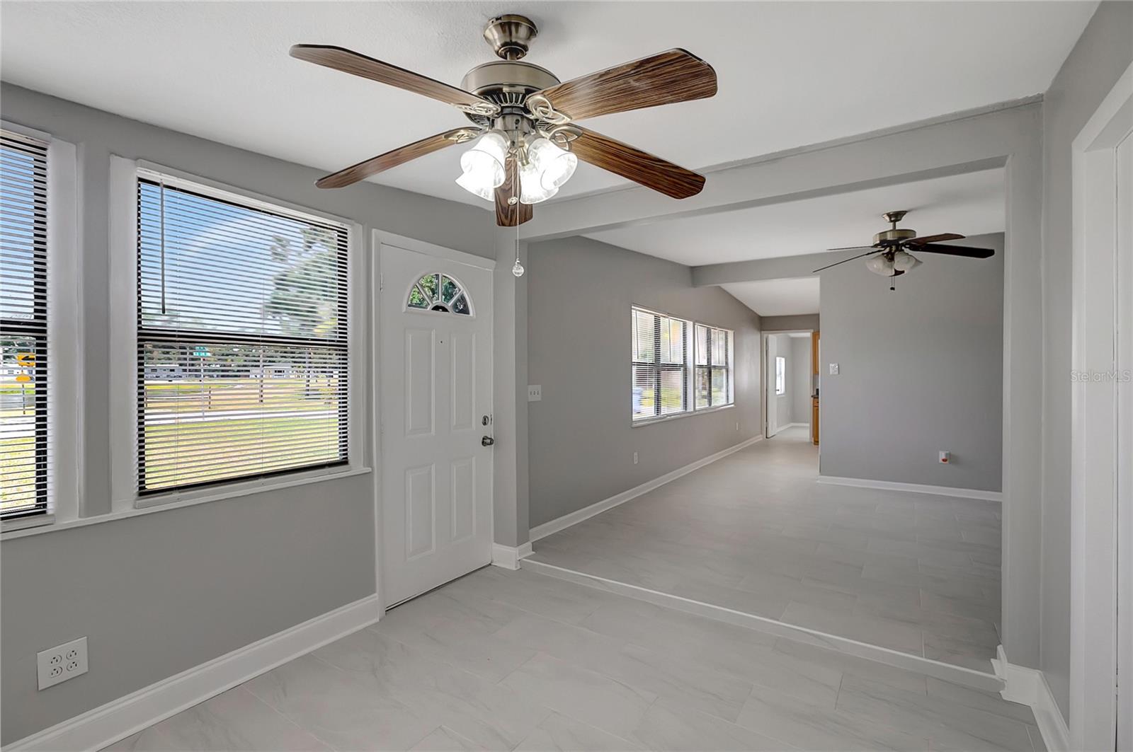 Image 6 of 38 For 6601 13th Street N