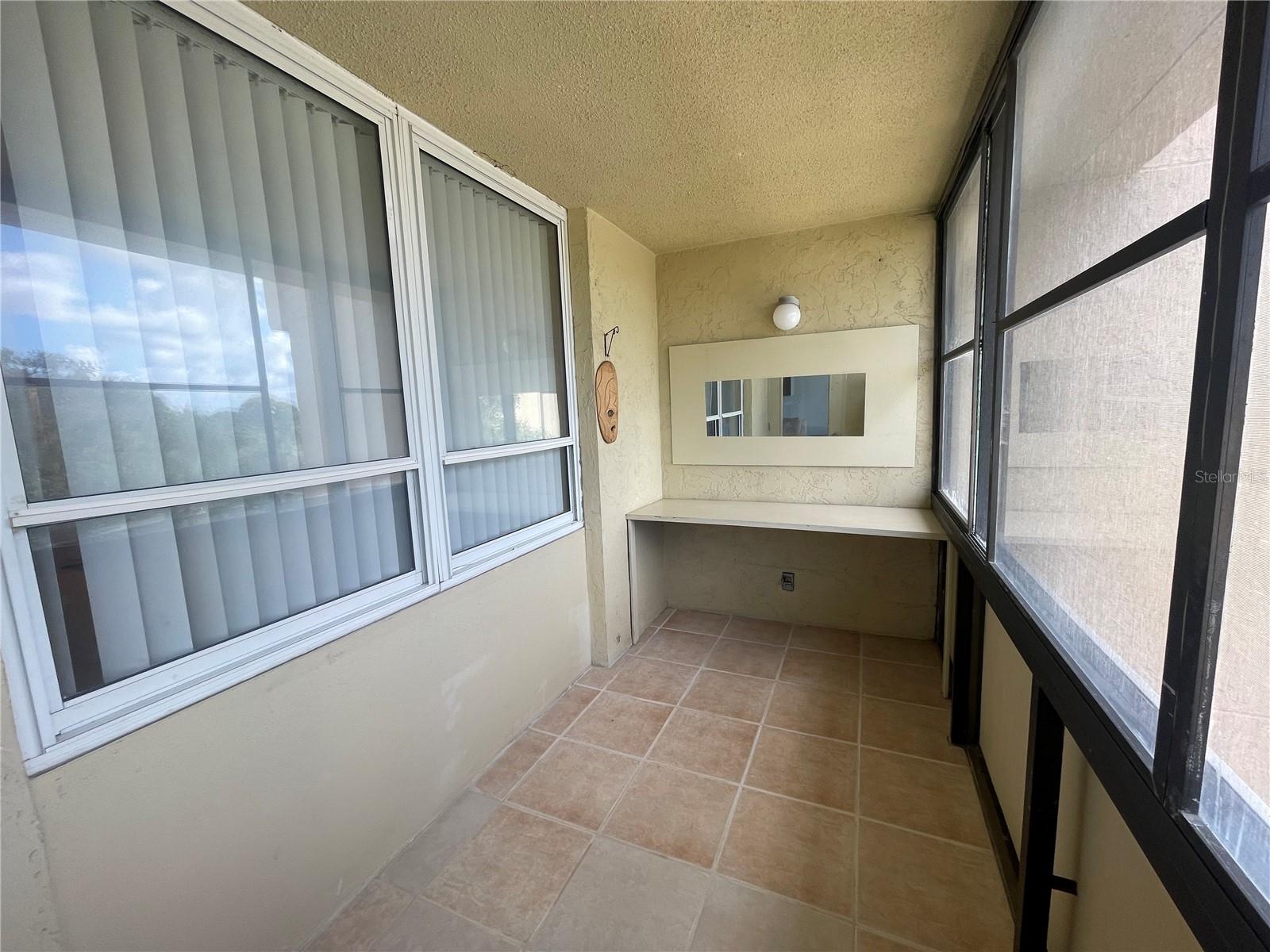 Image 14 of 32 For 2615 Cove Cay Drive 408