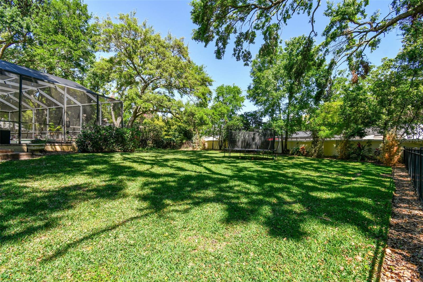 Image 64 of 71 For 1940 Floresta View Drive