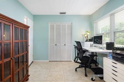 Image 23 of 37 For 7842 15th Way N
