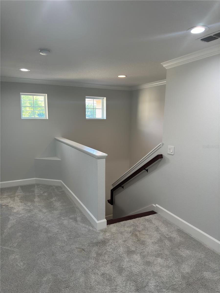 Image 10 of 22 For 13 Meridian Drive