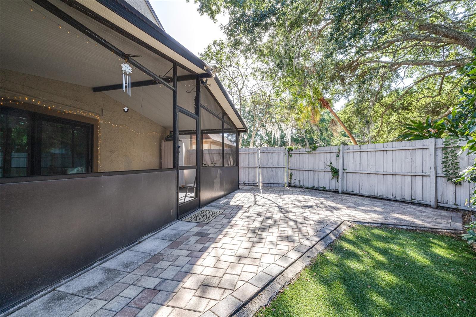 Image 36 of 49 For 16107 Dawnview Drive