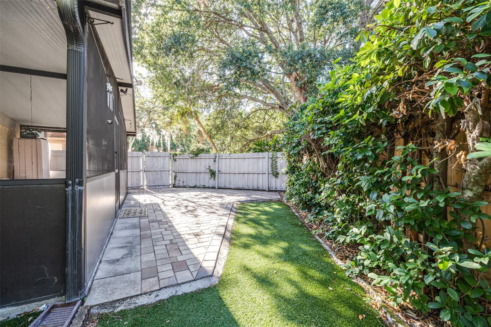 Image 37 of 49 For 16107 Dawnview Drive