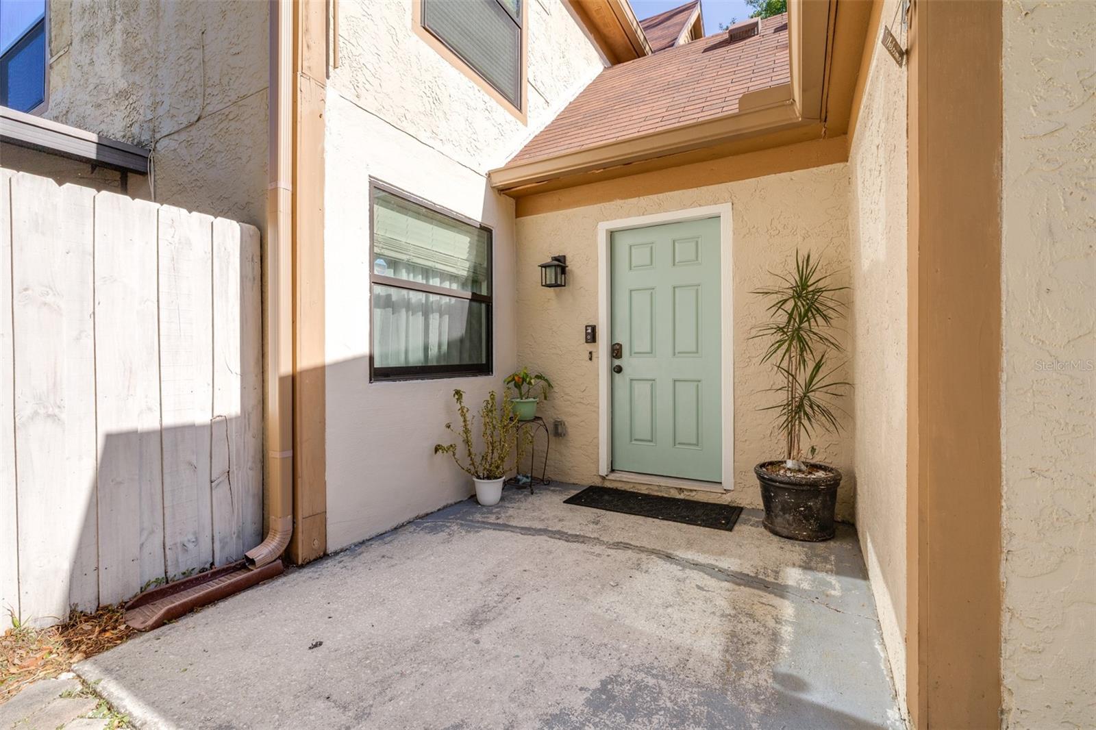 Image 5 of 49 For 16107 Dawnview Drive