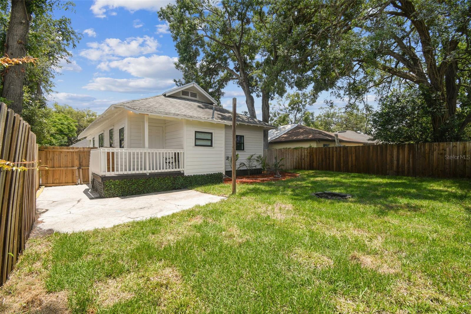 Image 29 of 34 For 3806 Tampa Street