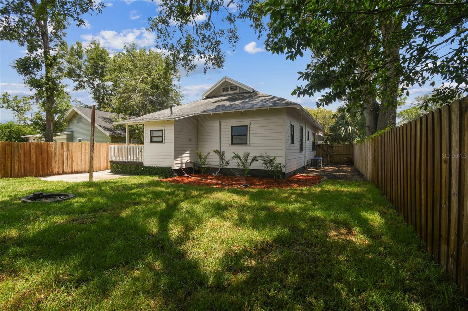 Image 31 of 34 For 3806 Tampa Street