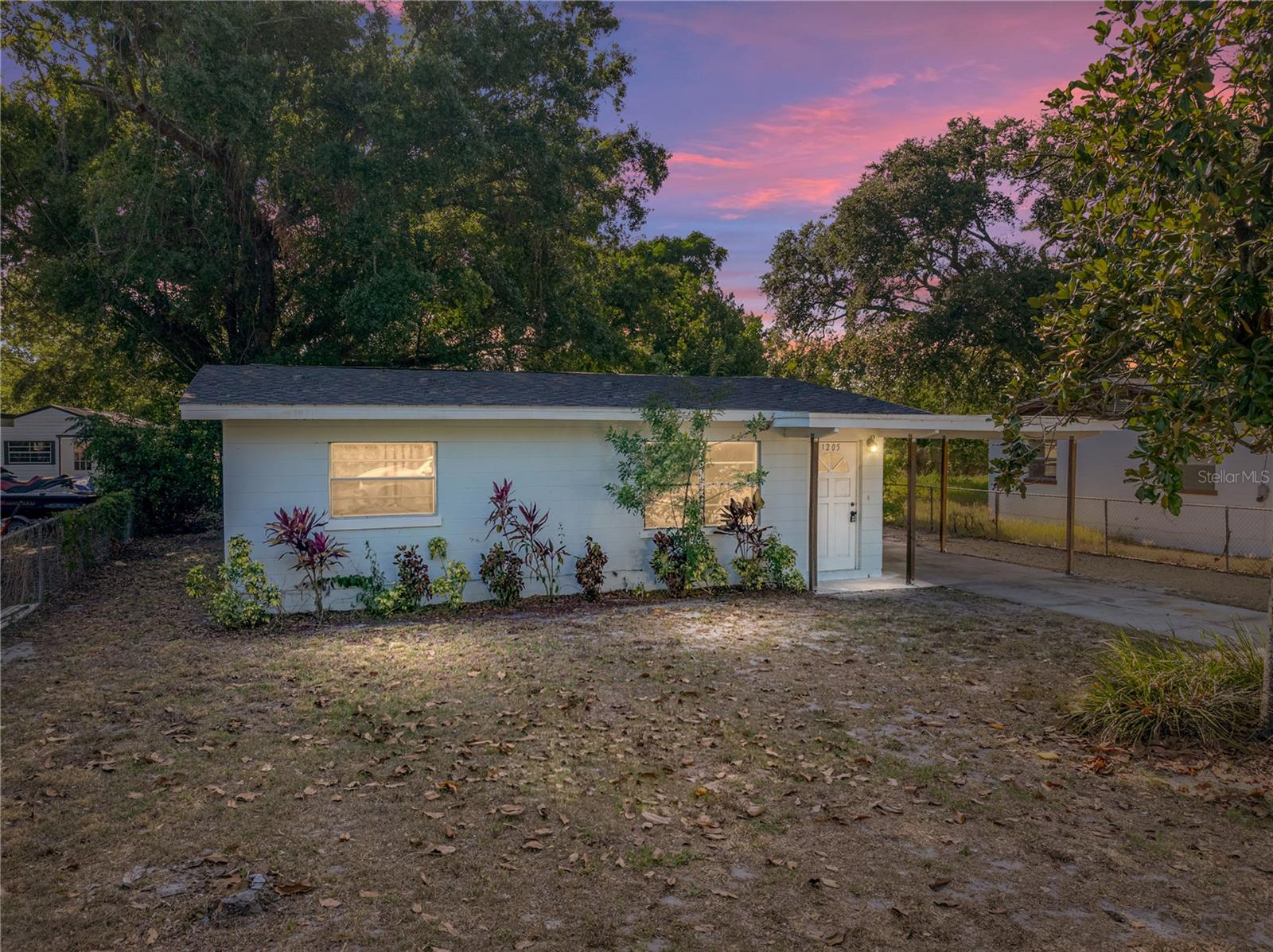 Details for 1205 Crestwood Drive, WINTER HAVEN, FL 33881