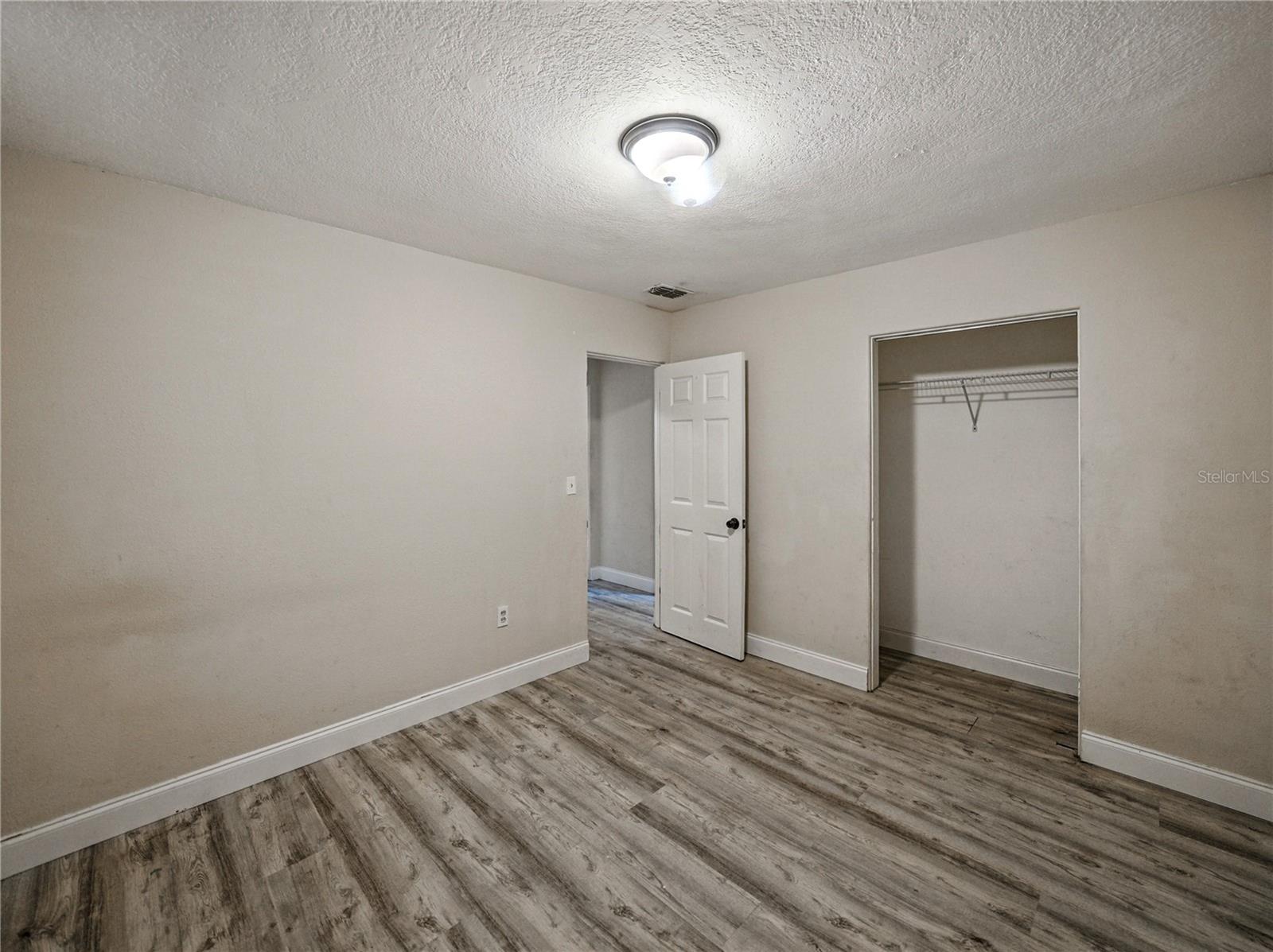 Image 22 of 65 For 1205 Crestwood Drive