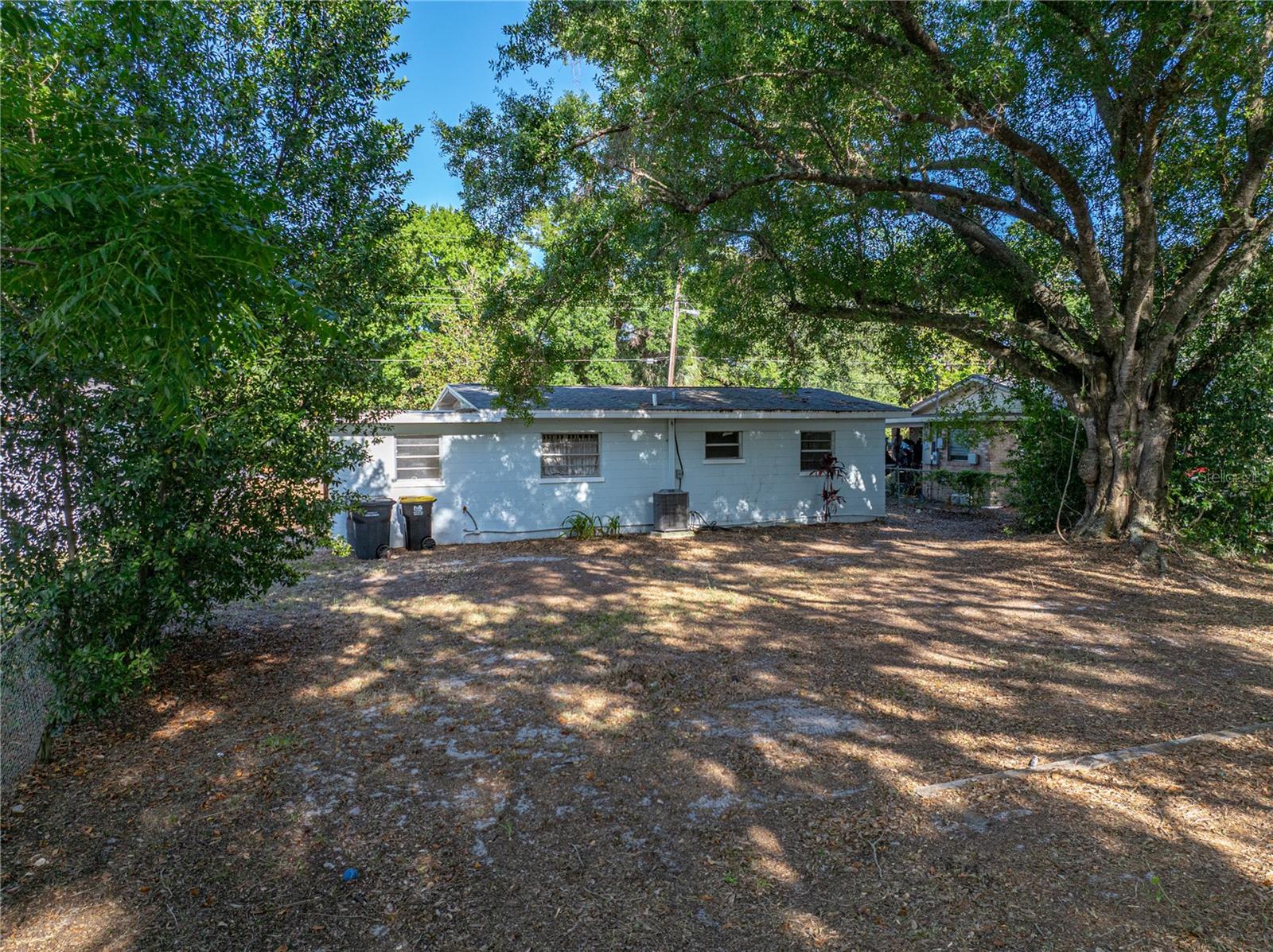 Image 28 of 65 For 1205 Crestwood Drive